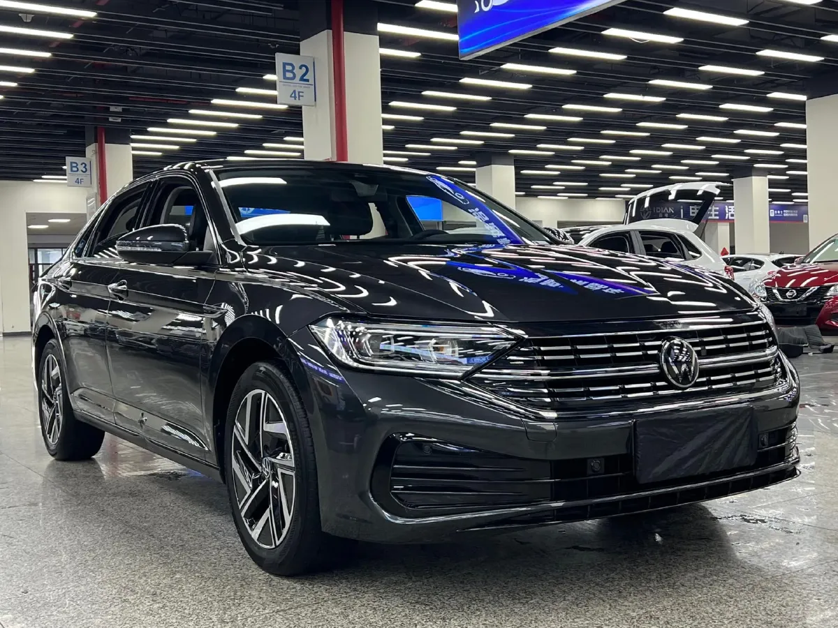 2023 Volkswagen Sagitar 1.5T 160HP L4 7DCT,autocango,china used car exporter,china ev exporter,chinese used car exporter,chinese used ev exporter