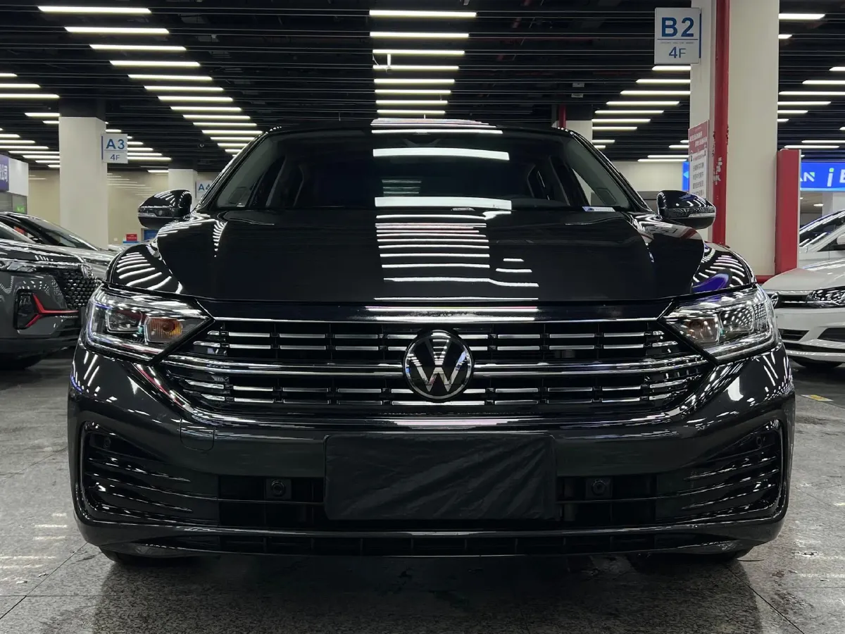 2023 Volkswagen Sagitar 1.5T 160HP L4 7DCT,autocango,china used car exporter,china ev exporter,chinese used car exporter,chinese used ev exporter