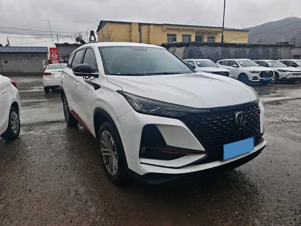 2021 ChangAn CS75 Plus 1.5T 178HP L4 6AT,autocango,china used car exporter,china ev exporter,chinese used car exporter,chinese used ev exporter