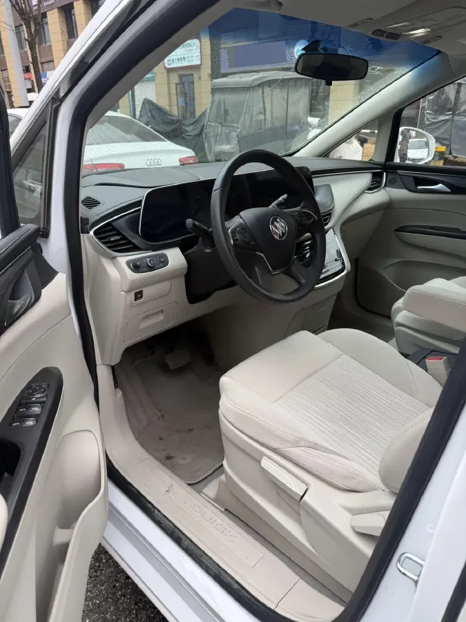 2023 Buick GL8 2.0T 237HP L4 9AT,autocango,china used car exporter,china ev exporter,chinese used car exporter,chinese used ev exporter