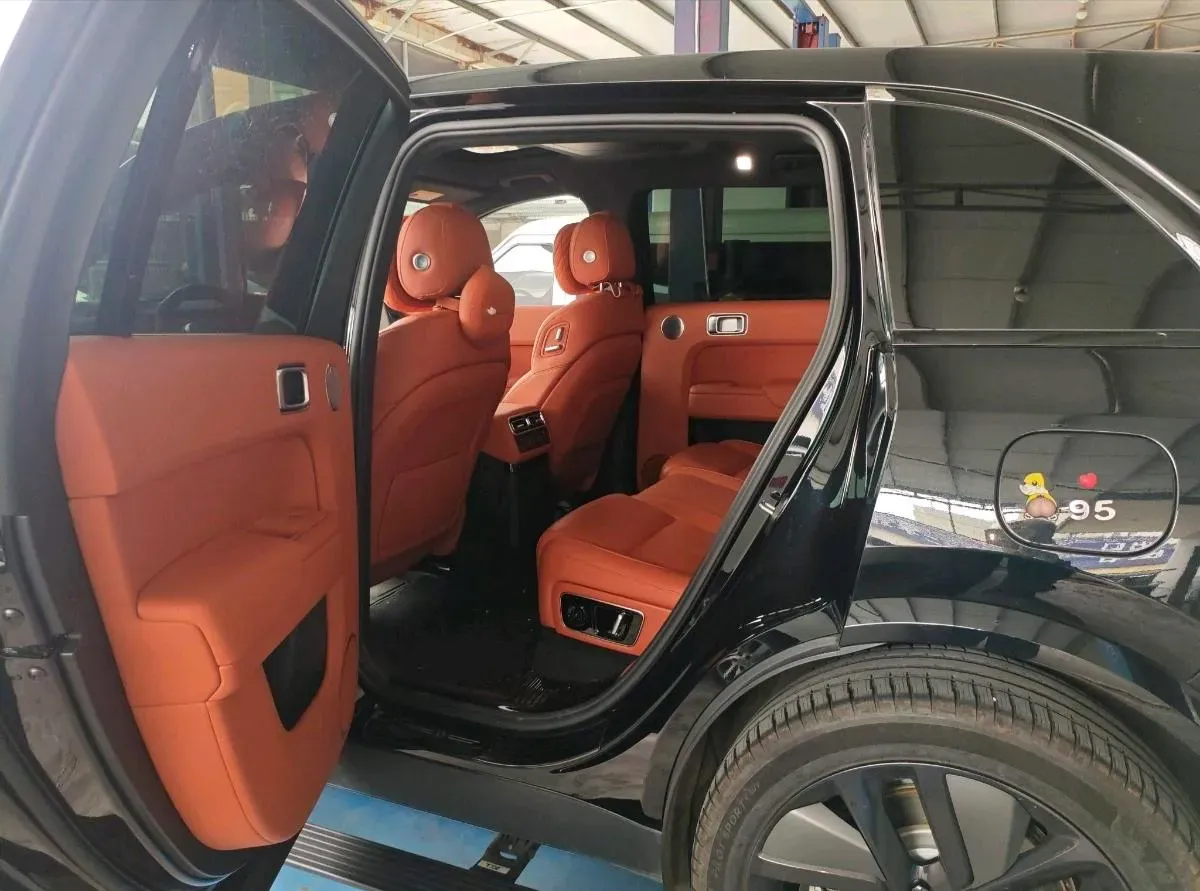 2025 Li L7 Range Extended 154HP REEV,autocango,china used car exporter,china ev exporter,chinese used car exporter,chinese used ev exporter