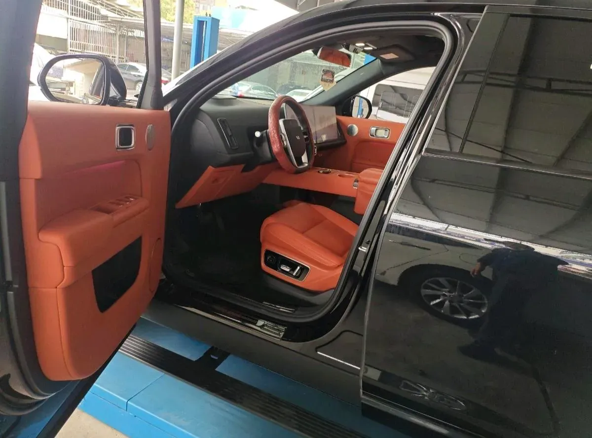 2025 Li L7 Range Extended 154HP REEV,autocango,china used car exporter,china ev exporter,chinese used car exporter,chinese used ev exporter