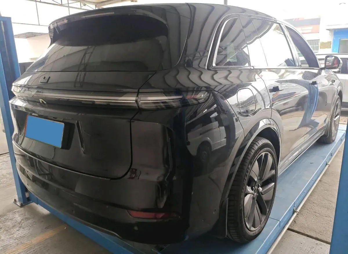 2025 Li L7 Range Extended 154HP REEV,autocango,china used car exporter,china ev exporter,chinese used car exporter,chinese used ev exporter