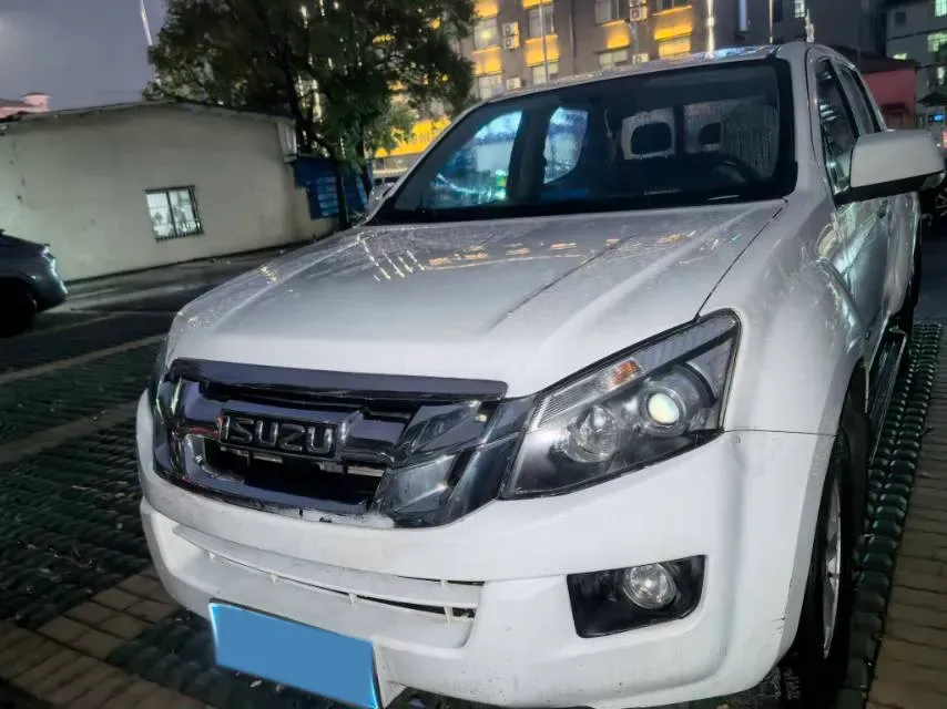 2020 Isuzu LingTuo 2.5T 150HP L4 6AT,autocango,china used car exporter,china ev exporter,chinese used car exporter,chinese used ev exporter