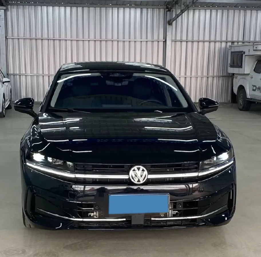 2026 Volkswagen Magotan 1.5T 160HP L4 7DCT,autocango,china used car exporter,china ev exporter,chinese used car exporter,chinese used ev exporter