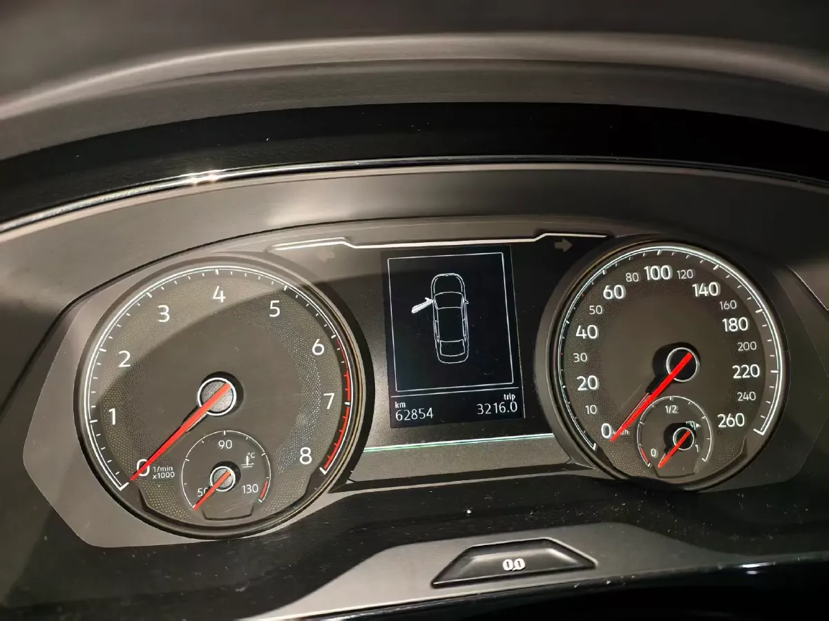 2019 Volkswagen Passat 1.4T 150HP L4 7DCT,autocango,china used car exporter,china ev exporter,chinese used car exporter,chinese used ev exporter