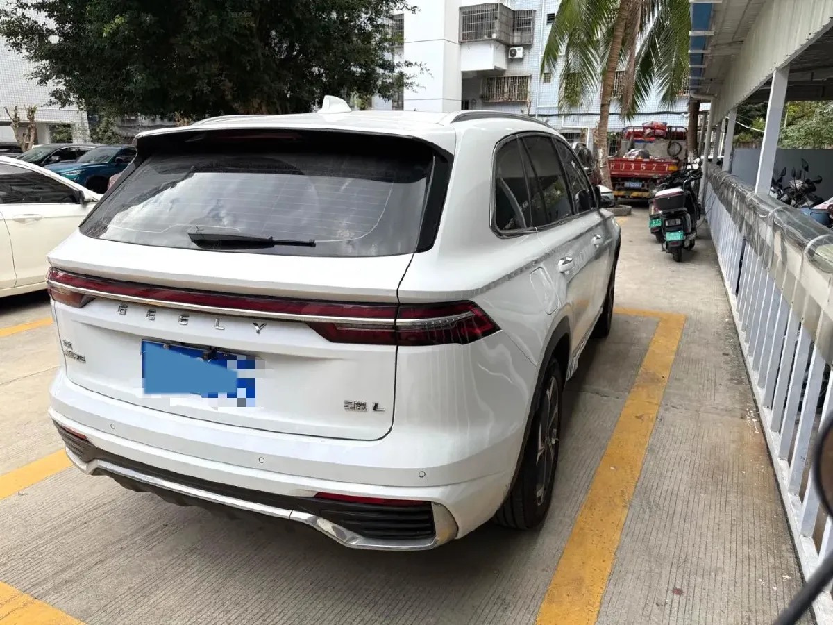 2024 Geely Monjaro 2.0T 218HP L4 7DCT,autocango,china used car exporter,china ev exporter,chinese used car exporter,chinese used ev exporter