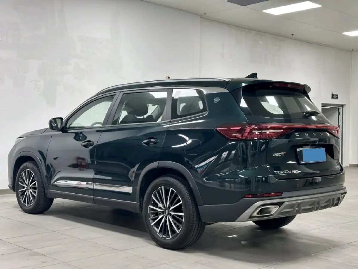 2025 Chery Tiggo 8 PRO 1.6T 197HP L4 7DCT,autocango,china used car exporter,china ev exporter,chinese used car exporter,chinese used ev exporter