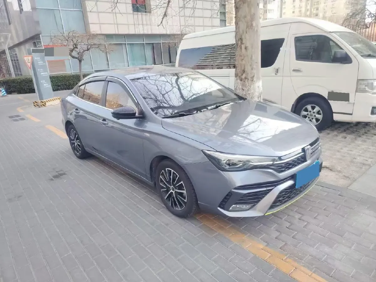 2021 Roewe i5 1.5L 120HP L4 CVT,autocango,china used car exporter,china ev exporter,chinese used car exporter,chinese used ev exporter