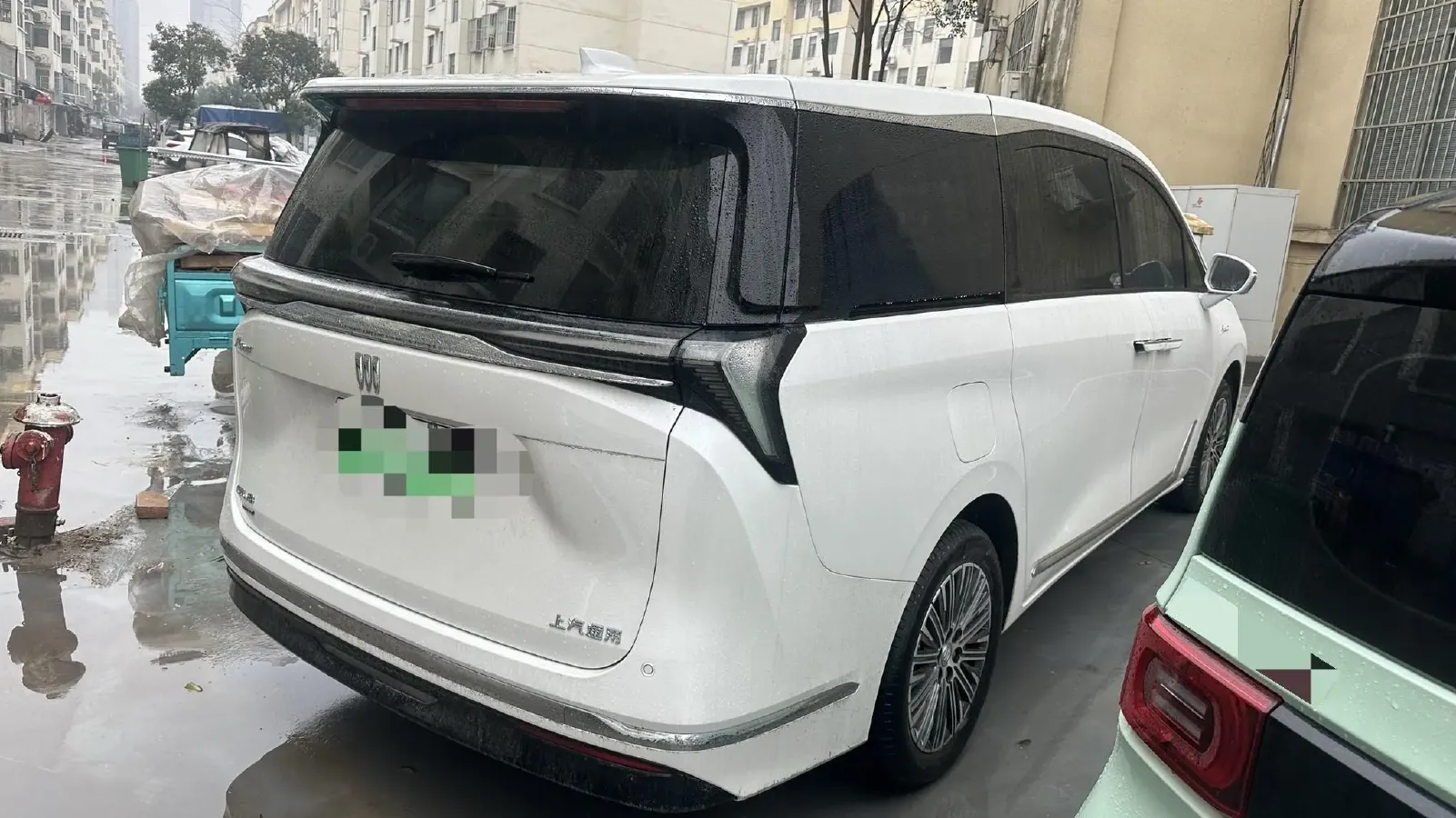 2024 Buick GL8 1.5T 180HP L4 2DHT PHEV 24.4KWH,autocango,china used car exporter,china ev exporter,chinese used car exporter,chinese used ev exporter