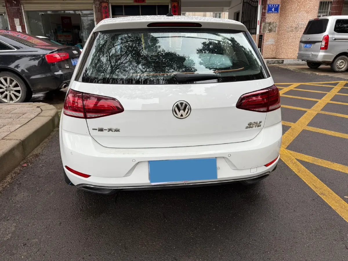 2019 Brilliance Auto V7 1.8T 231HP L4 7DCT,autocango,china used car exporter,china ev exporter,chinese used car exporter,chinese used ev exporter