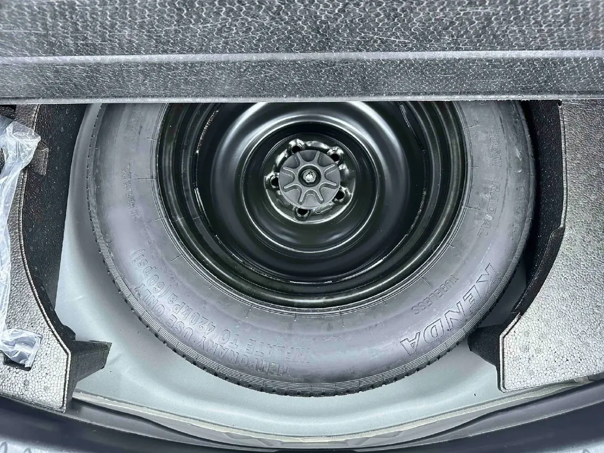 2022 Hyundai Tucson 2.0L 150HP L4 6AT Hybrid,autocango,china used car exporter,china ev exporter,chinese used car exporter,chinese used ev exporter