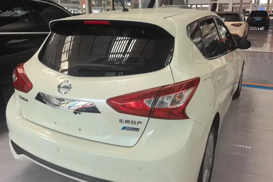2021 Nissan Tiida 1.6L 122HP L4 CVT,autocango,china used car exporter,china ev exporter,chinese used car exporter,chinese used ev exporter
