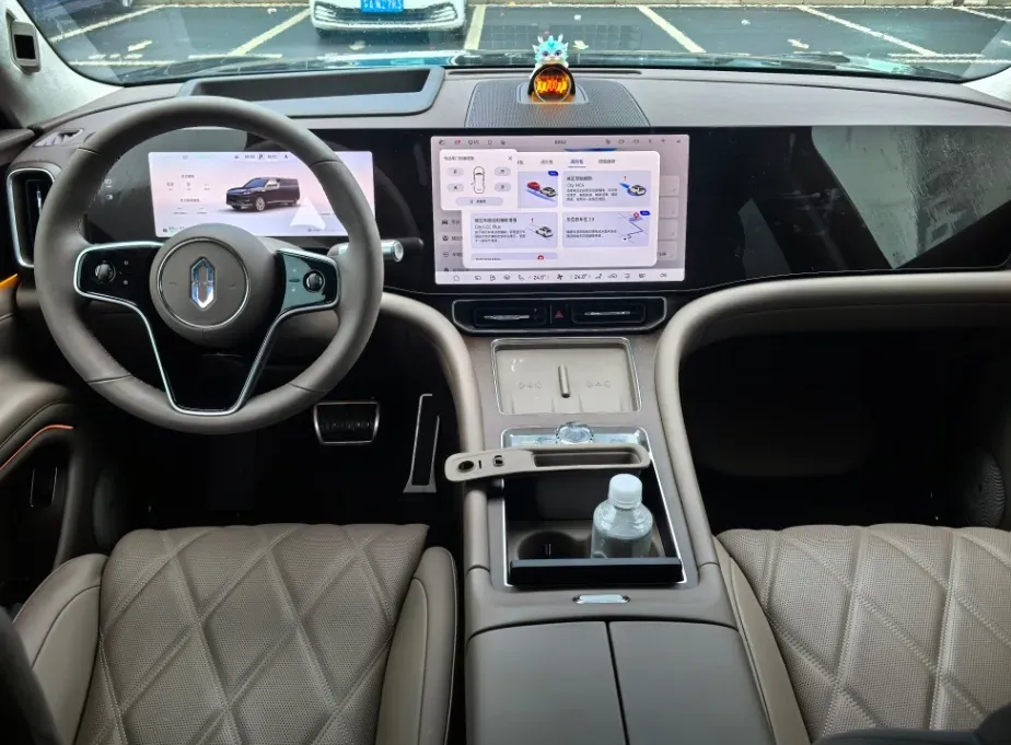 2025 AITO AITO M9 REEV 160HP REEV 52KWH,autocango,china used car exporter,china ev exporter,chinese used car exporter,chinese used ev exporter