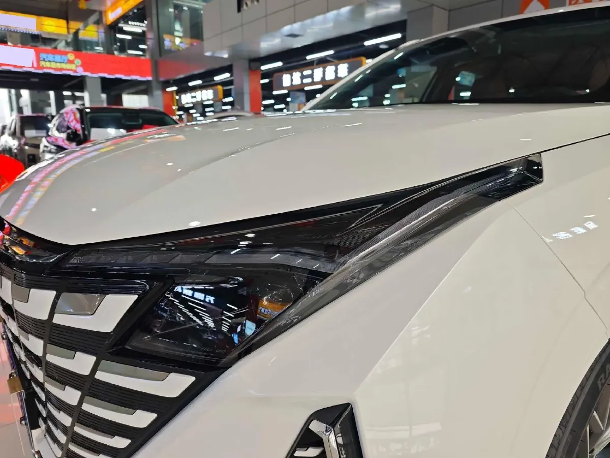 2025 ChangAn UNI-Z 1.5T 192HP L4 7DCT,autocango,china used car exporter,china ev exporter,chinese used car exporter,chinese used ev exporter