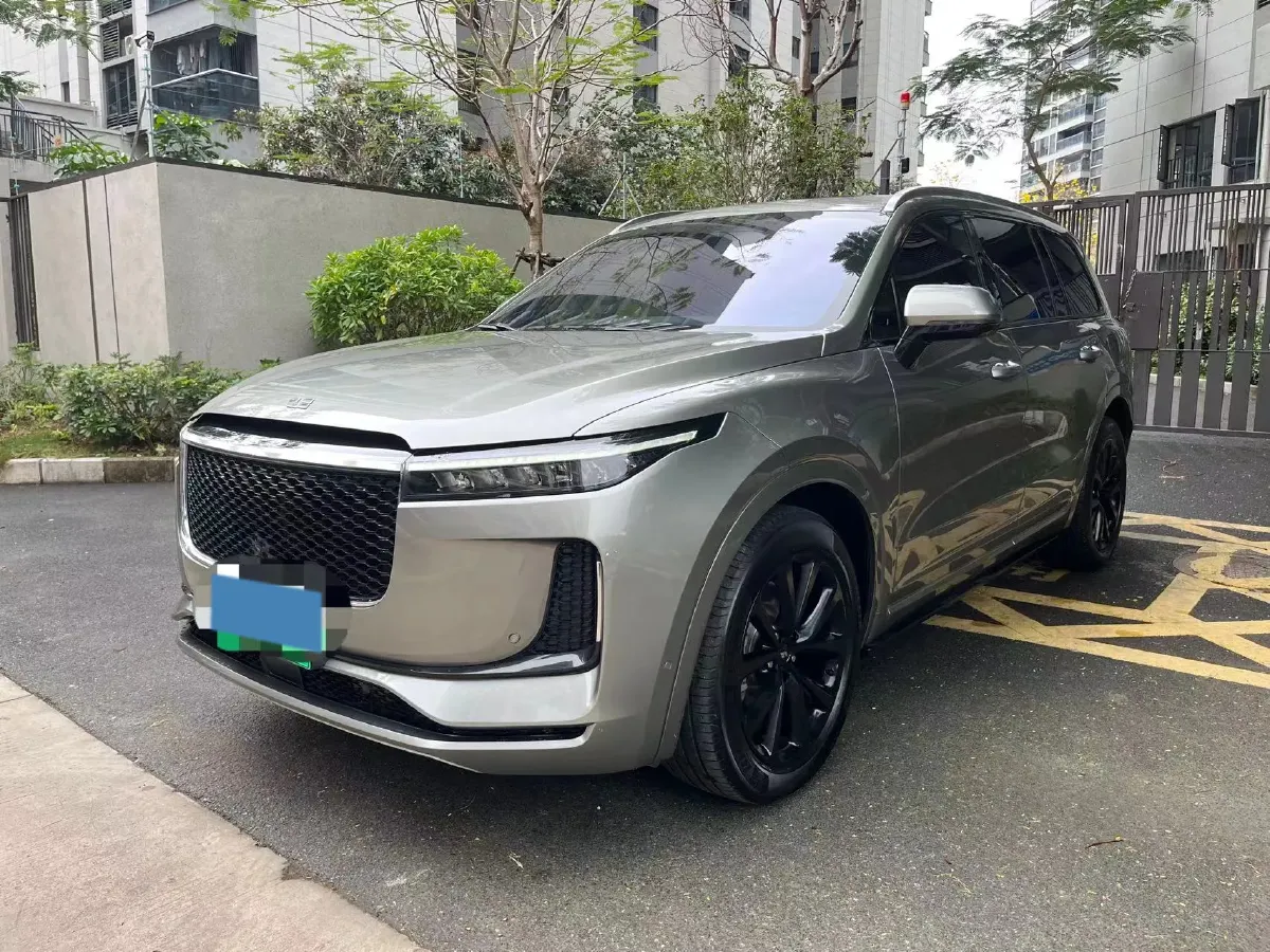 2020 Li ONE Range Extended 131HP REEV 40.5KWH,autocango,china used car exporter,china ev exporter,chinese used car exporter,chinese used ev exporter