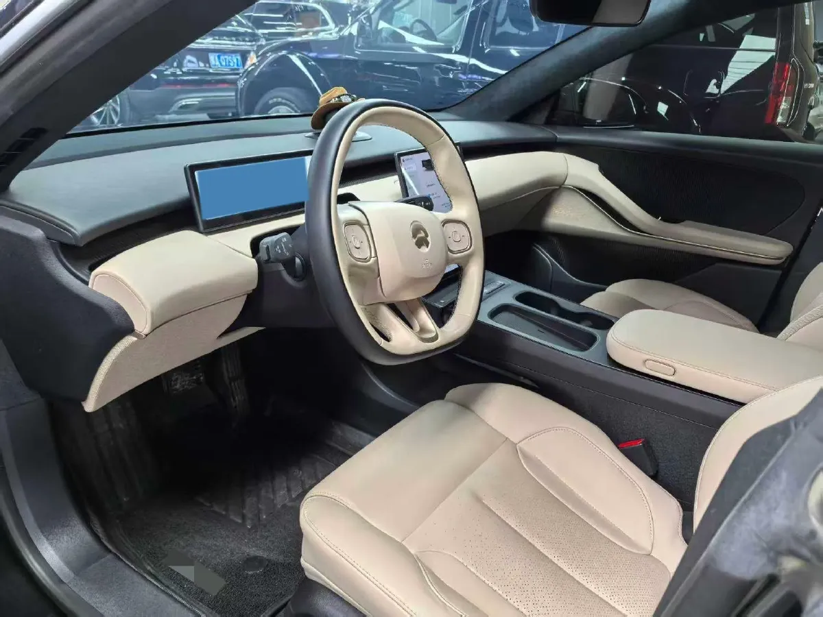 2022 JunTian HeiWuShi Youth 2.0T 203HP L4 6AT,autocango,china used car exporter,china ev exporter,chinese used car exporter,chinese used ev exporter