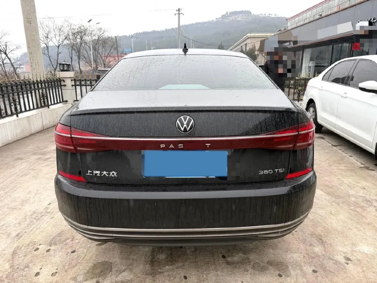 2024 Volkswagen Passat 2.0T 220HP L4 7DCT,autocango,china used car exporter,china ev exporter,chinese used car exporter,chinese used ev exporter