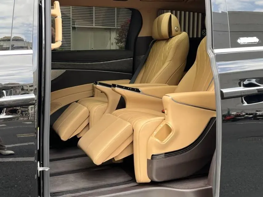 2025 Denza D9 1.5T 156HP L4 E-CVT PHEV 40KWH,autocango,china used car exporter,china ev exporter,chinese used car exporter,chinese used ev exporter