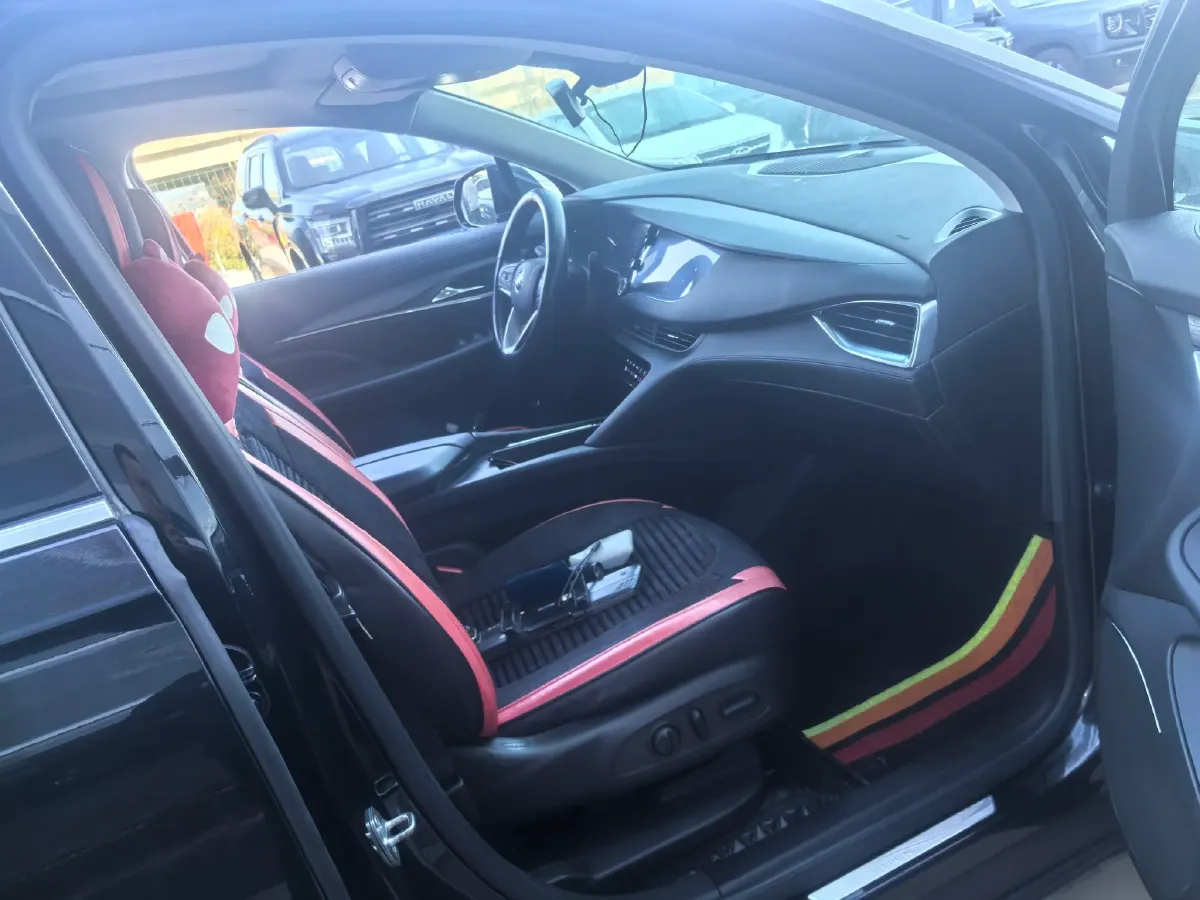 2020 Buick Enclave 2.0T 237HP L4 9AT,autocango,china used car exporter,china ev exporter,chinese used car exporter,chinese used ev exporter