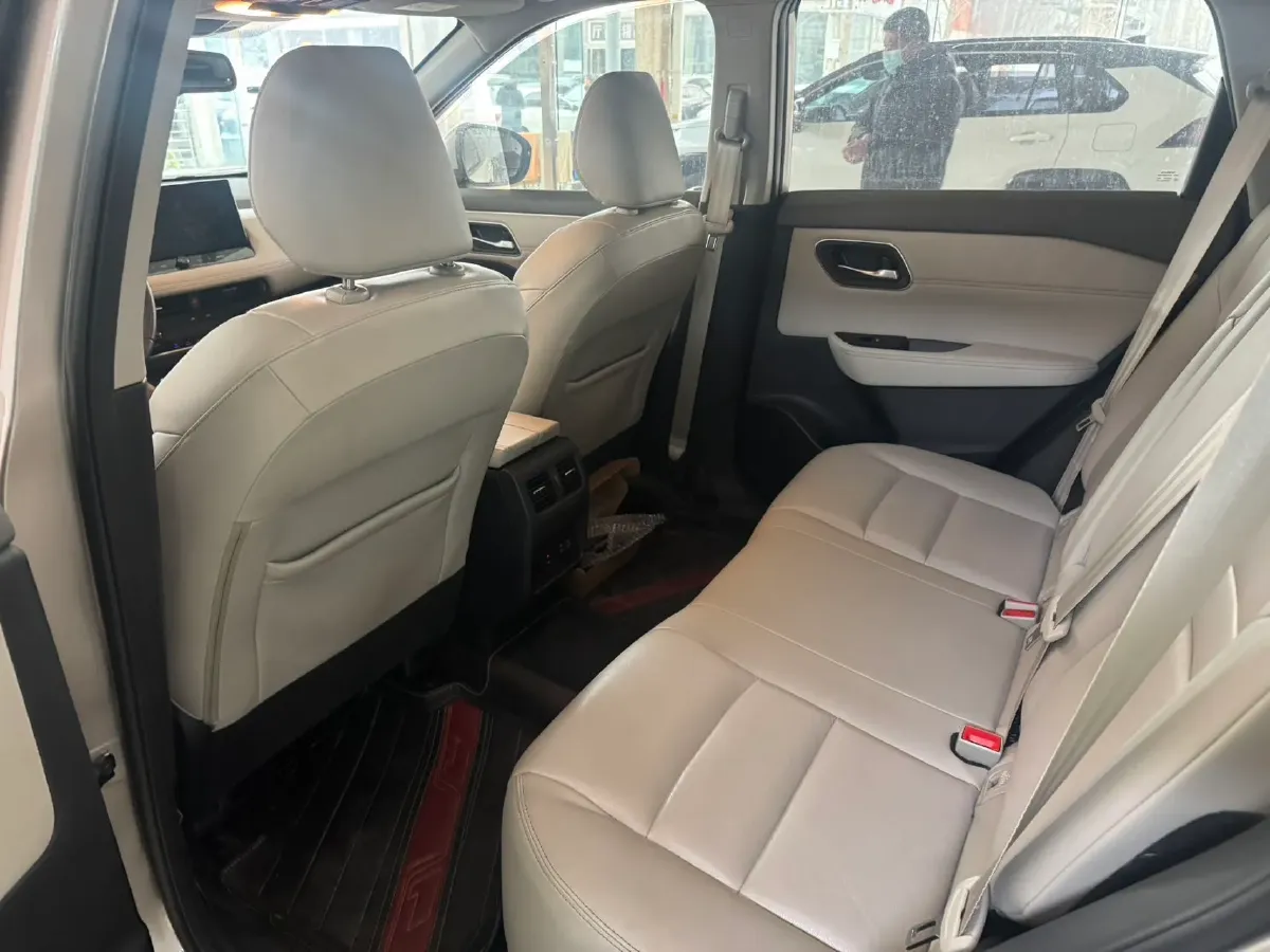 2021 Nissan X-Trail 1.5T 204HP L3 CVT,autocango,china used car exporter,china ev exporter,chinese used car exporter,chinese used ev exporter