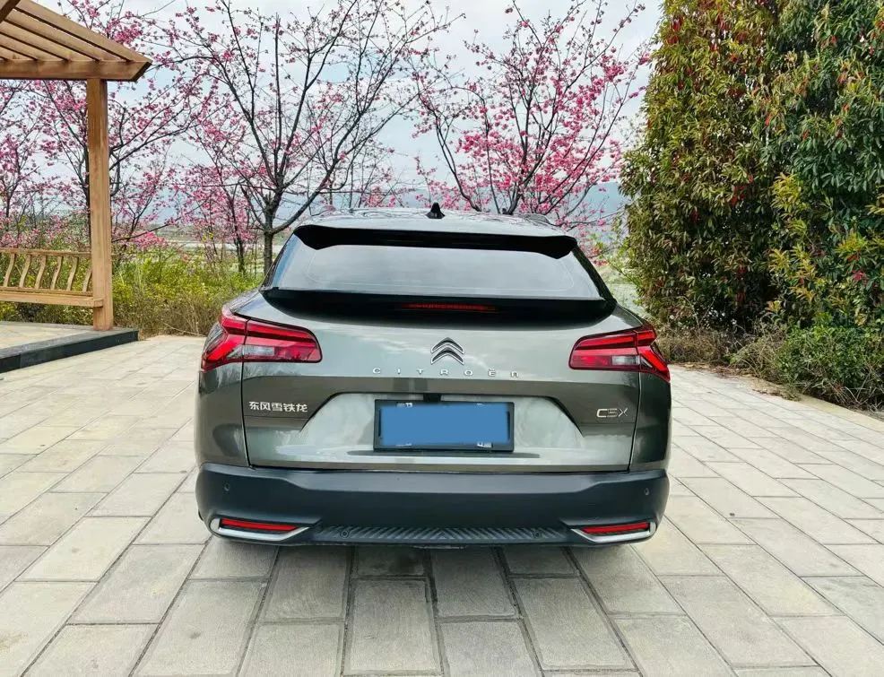 2022 Citroen C5 X 1.6T 175HP L4 8AT,autocango,china used car exporter,china ev exporter,chinese used car exporter,chinese used ev exporter