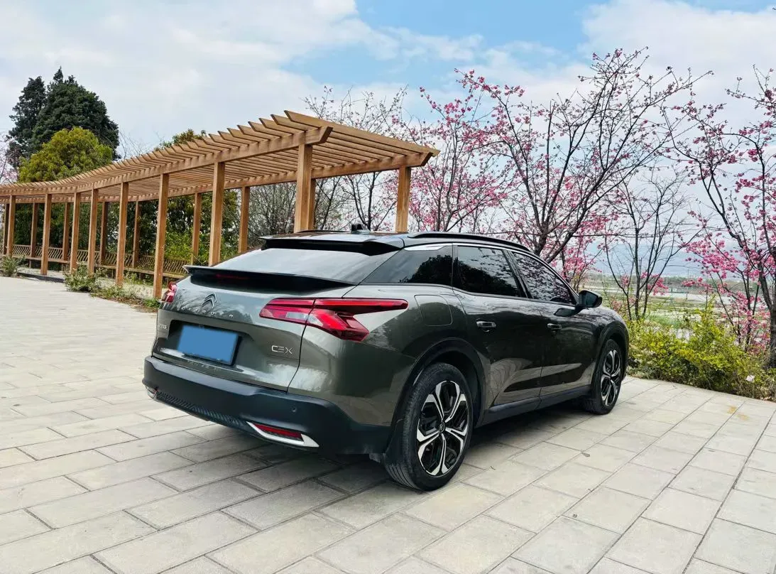 2022 Citroen C5 X 1.6T 175HP L4 8AT,autocango,china used car exporter,china ev exporter,chinese used car exporter,chinese used ev exporter
