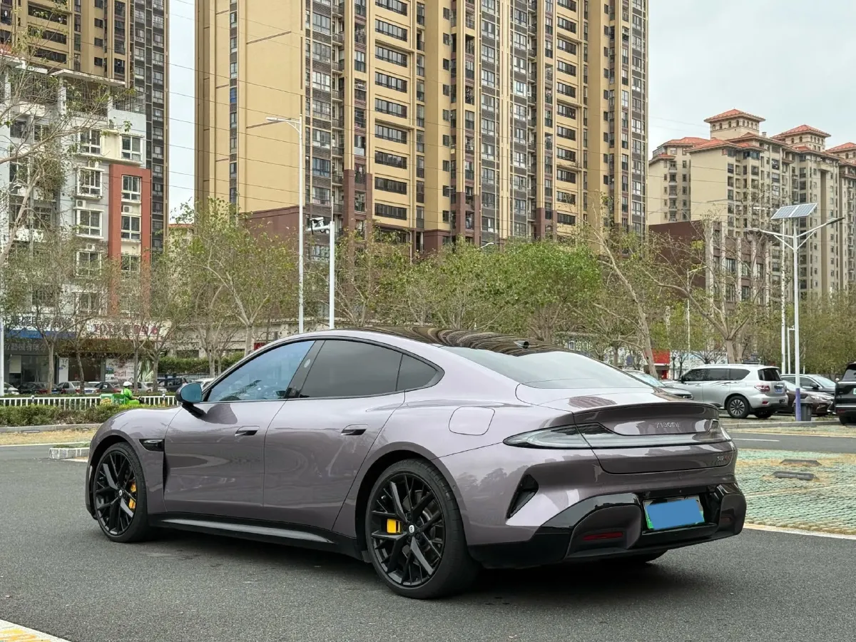 2024 MI SU7 BEV 101KWH,autocango,china used car exporter,china ev exporter,chinese used car exporter,chinese used ev exporter