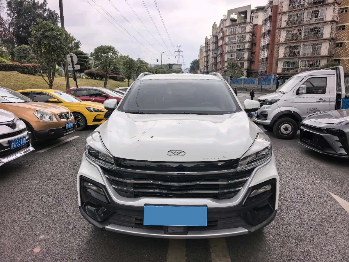 2020 KaiYi XuanJie 1.5L 116HP L4 5MT,autocango,china used car exporter,china ev exporter,chinese used car exporter,chinese used ev exporter
