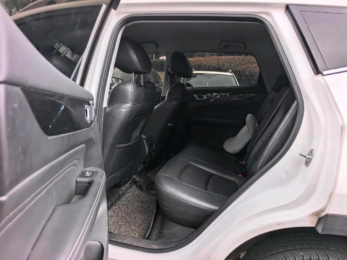 2020 KaiYi XuanJie 1.5L 116HP L4 5MT,autocango,china used car exporter,china ev exporter,chinese used car exporter,chinese used ev exporter