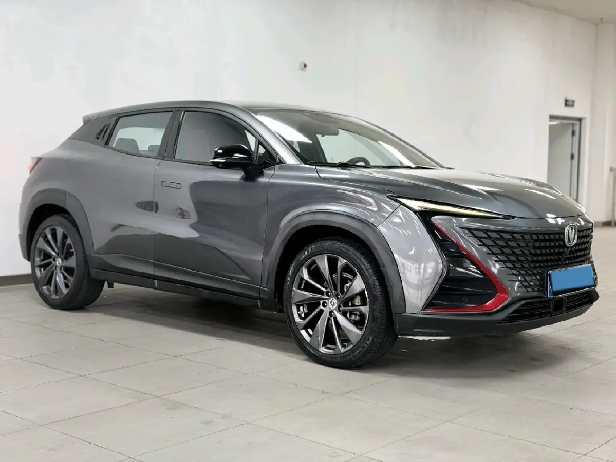 2020 ChangAn UNI-T 1.5T 180HP L4 7DCT,autocango,china used car exporter,china ev exporter,chinese used car exporter,chinese used ev exporter