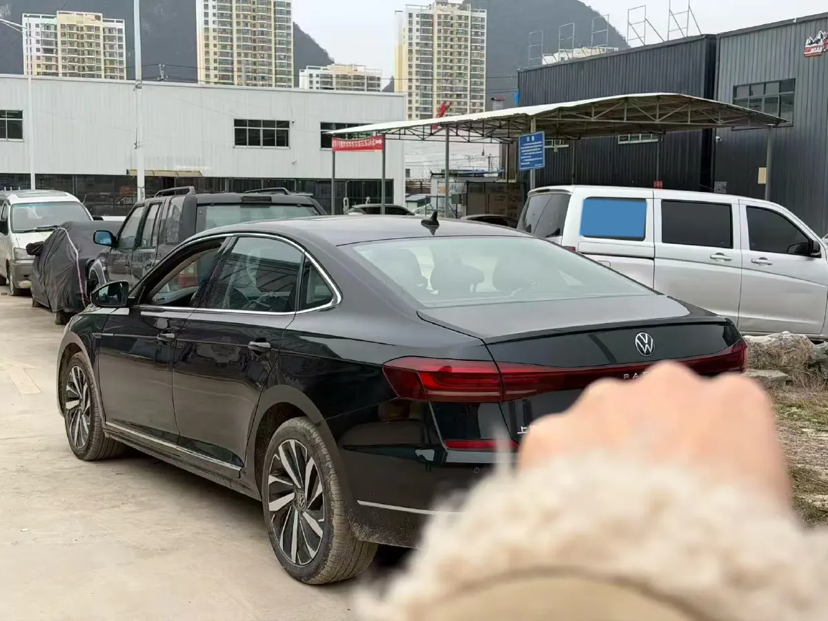 2022 Xpeng P7 BEV 60.2KWH,autocango,china used car exporter,china ev exporter,chinese used car exporter,chinese used ev exporter