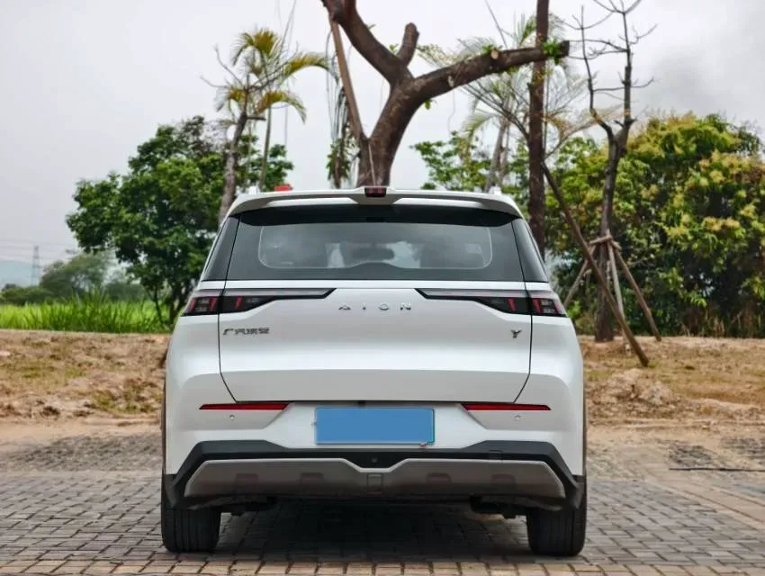 2022 Geely Okavango 1.8T 184HP L4 7DCT,autocango,china used car exporter,china ev exporter,chinese used car exporter,chinese used ev exporter
