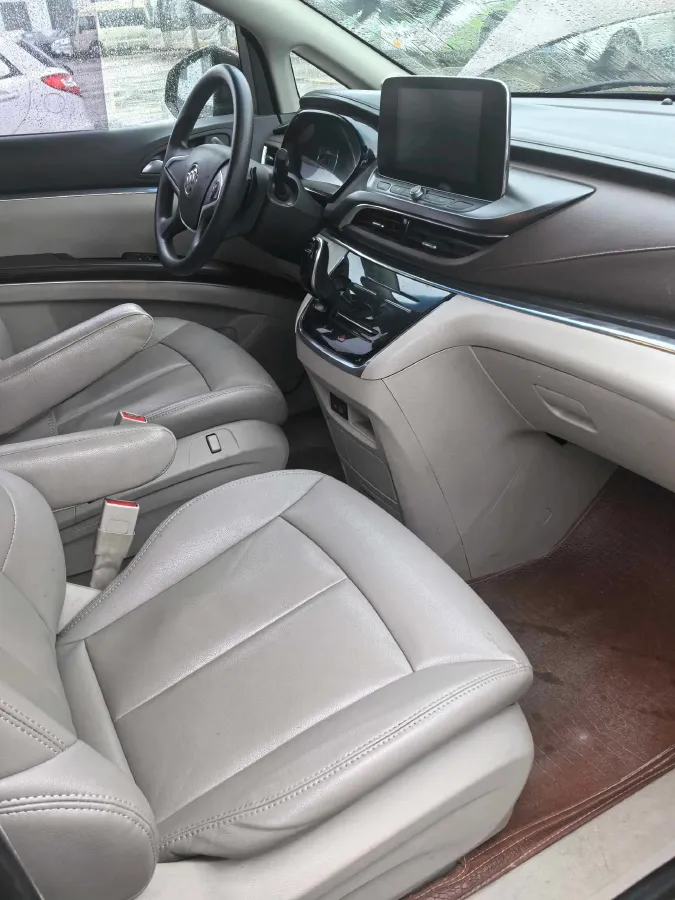 2021 Buick GL8 2.0T 237HP L4 9AT,autocango,china used car exporter,china ev exporter,chinese used car exporter,chinese used ev exporter