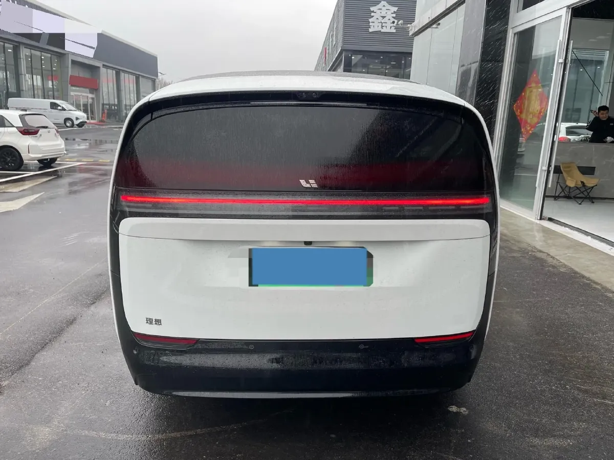 2025 Li MEGA BEV,autocango,china used car exporter,china ev exporter,chinese used car exporter,chinese used ev exporter