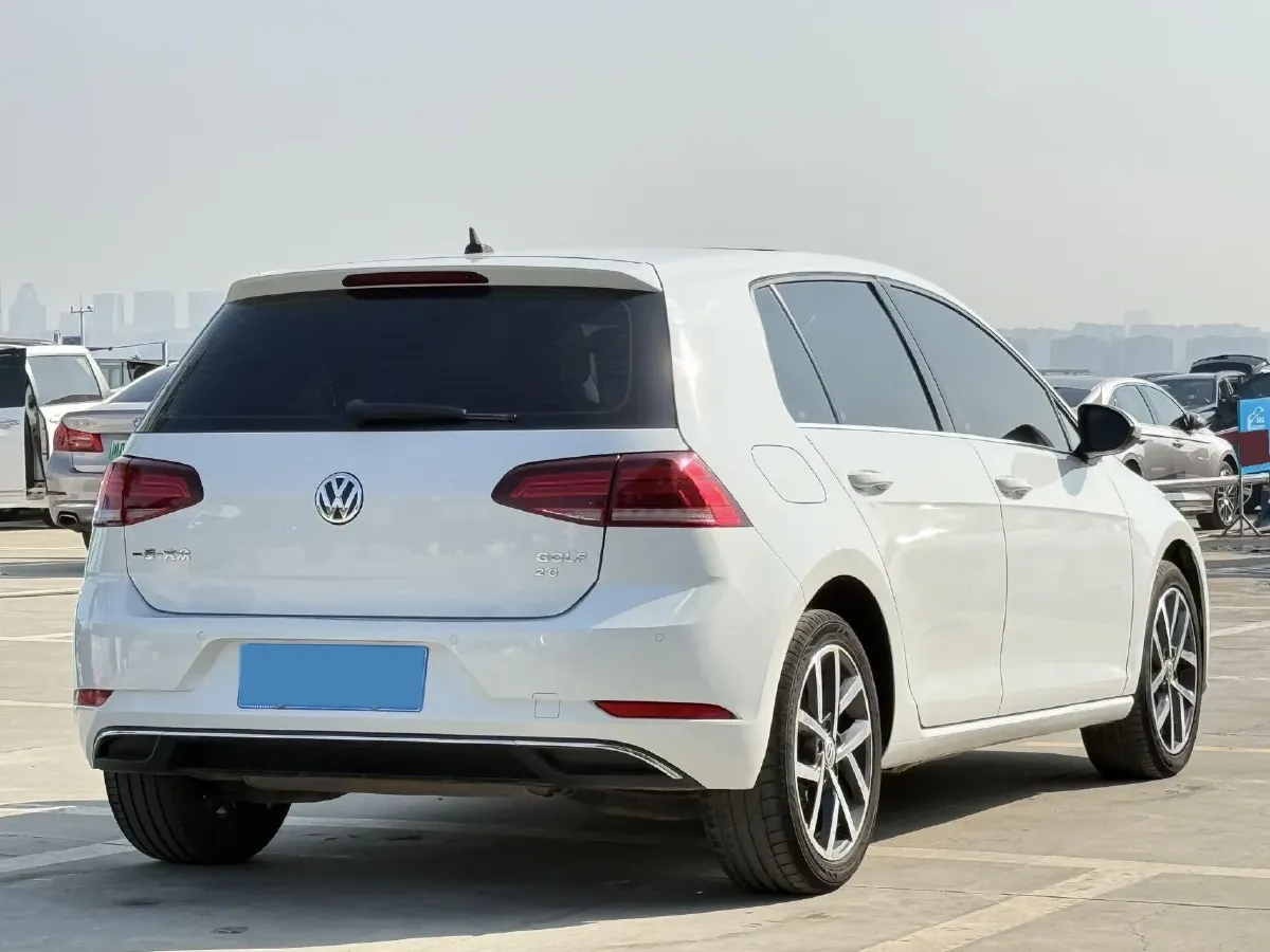 2020 Volkswagen Golf 1.4T 150HP L4 7DCT,autocango,china used car exporter,china ev exporter,chinese used car exporter,chinese used ev exporter
