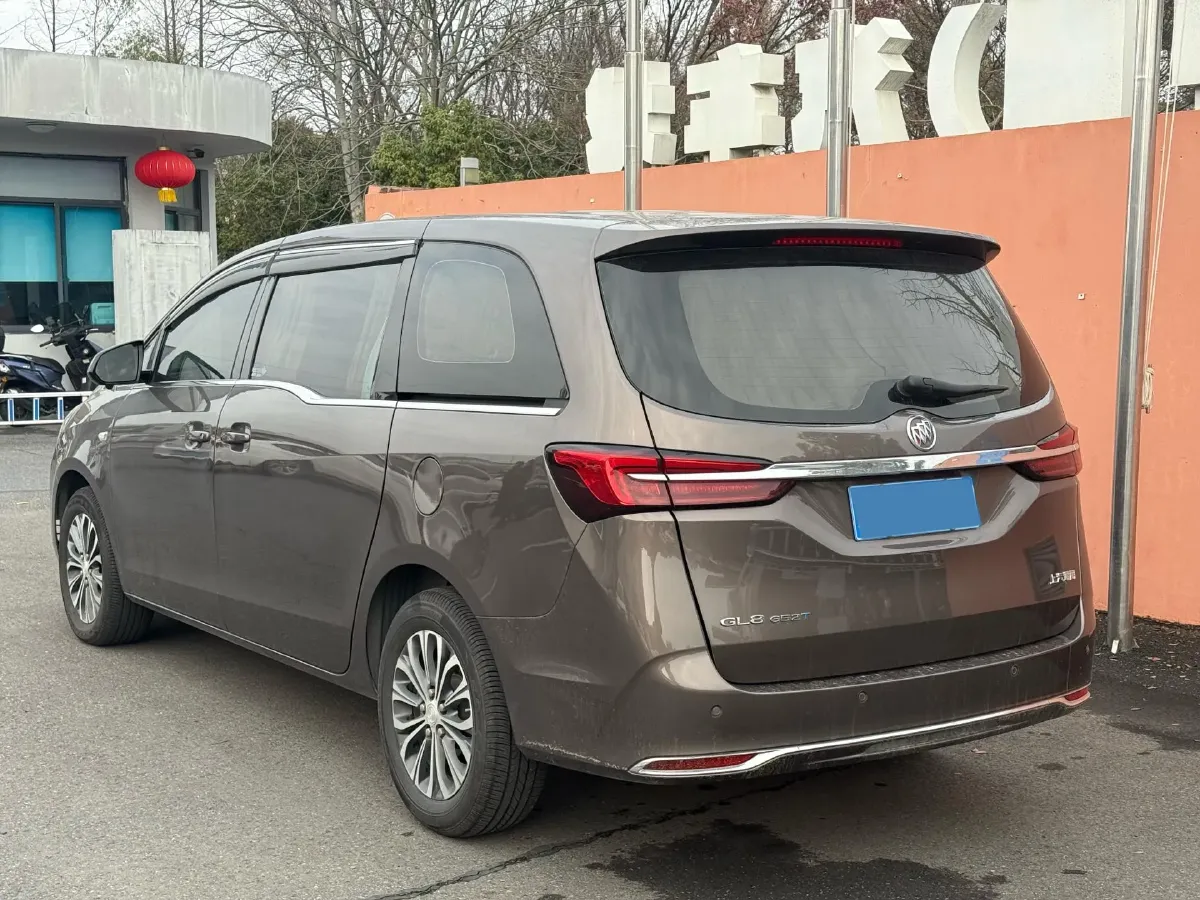 2022 Buick GL8 2.0T 237HP L4 9AT,autocango,china used car exporter,china ev exporter,chinese used car exporter,chinese used ev exporter