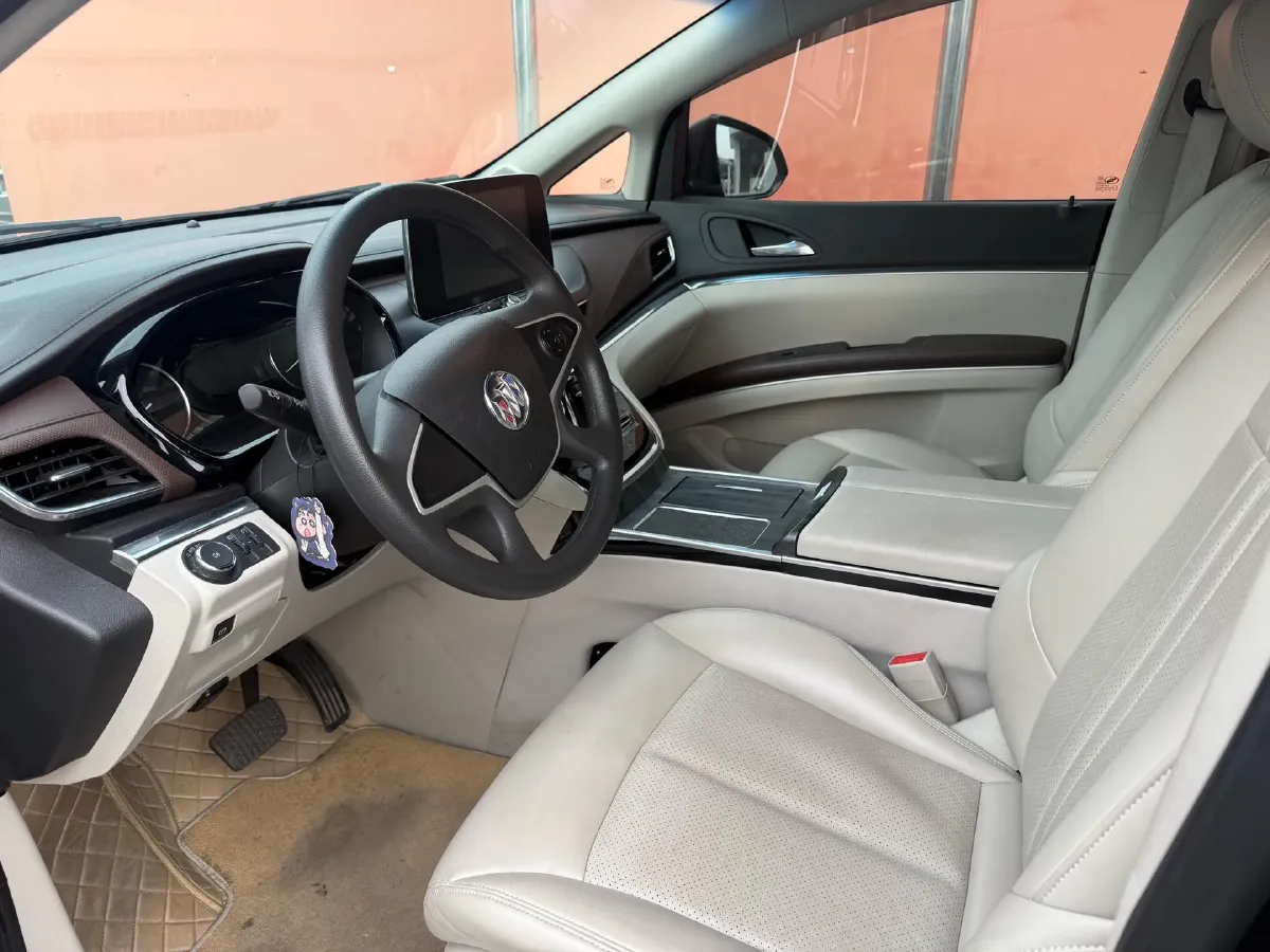 2022 Buick GL8 2.0T 237HP L4 9AT,autocango,china used car exporter,china ev exporter,chinese used car exporter,chinese used ev exporter