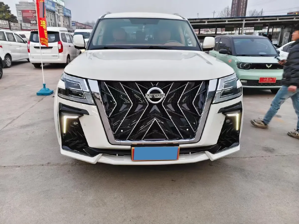 2018 Nissan Patrol 4.0L 279HP V6 7AT,autocango,china used car exporter,china ev exporter,chinese used car exporter,chinese used ev exporter