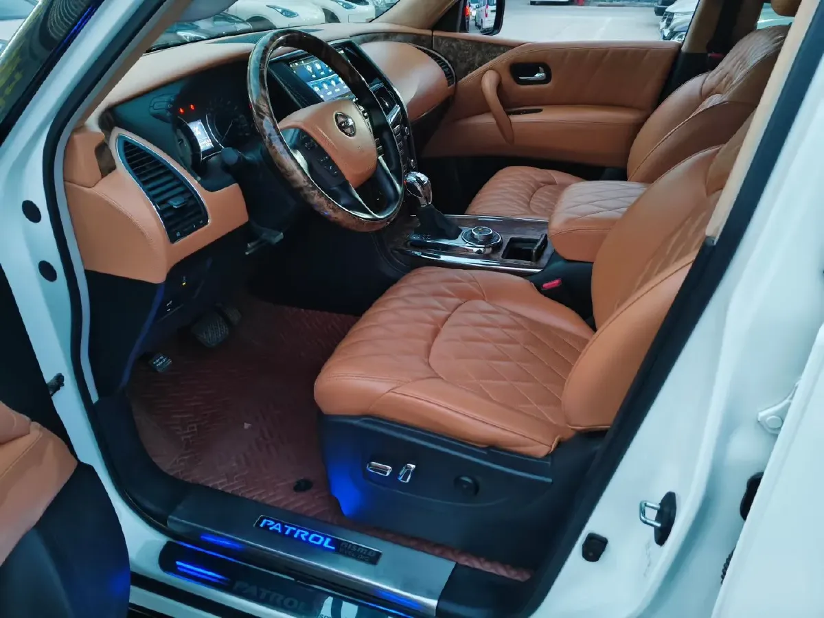 2018 Nissan Patrol 4.0L 279HP V6 7AT,autocango,china used car exporter,china ev exporter,chinese used car exporter,chinese used ev exporter