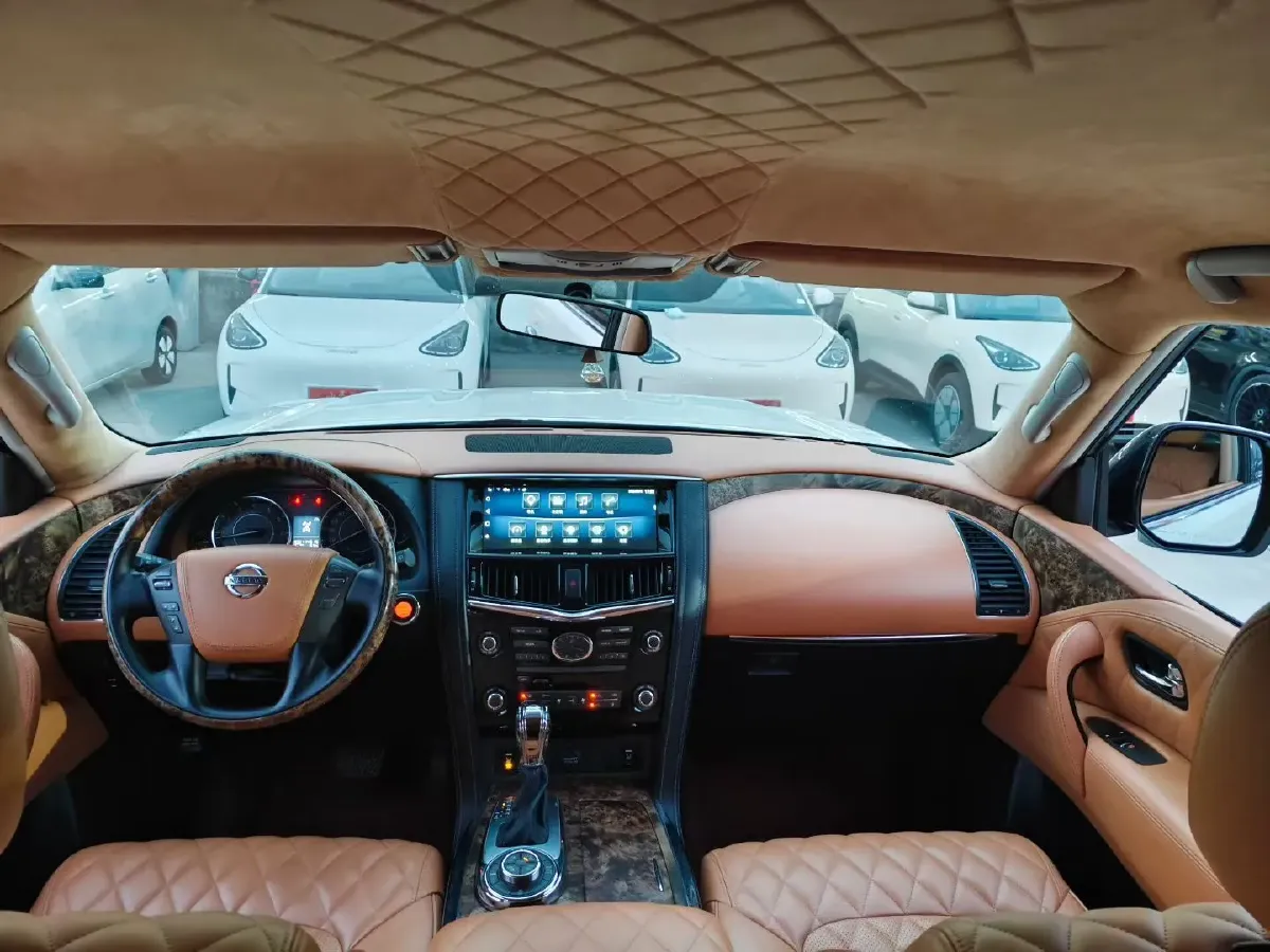 2018 Nissan Patrol 4.0L 279HP V6 7AT,autocango,china used car exporter,china ev exporter,chinese used car exporter,chinese used ev exporter