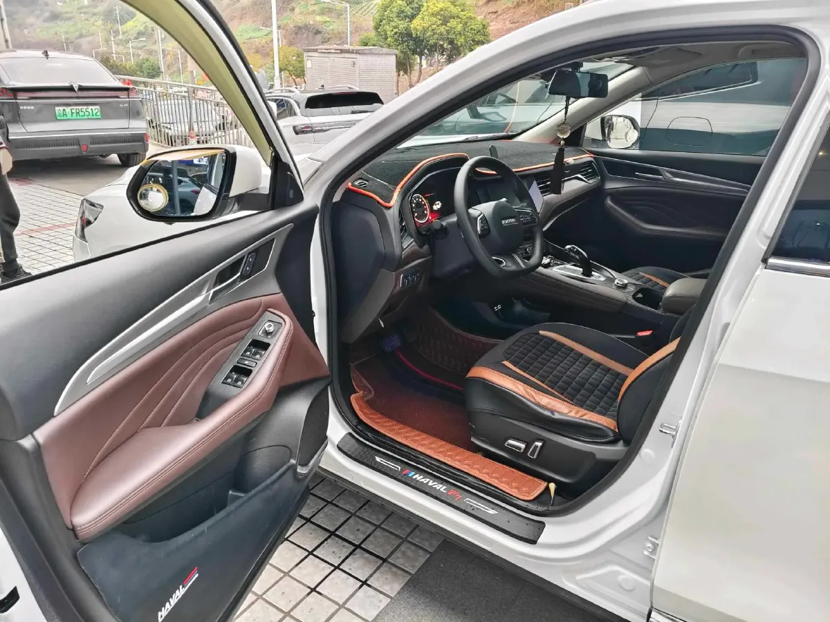 2020 Haval F7 1.5T 169HP L4 7DCT,autocango,china used car exporter,china ev exporter,chinese used car exporter,chinese used ev exporter