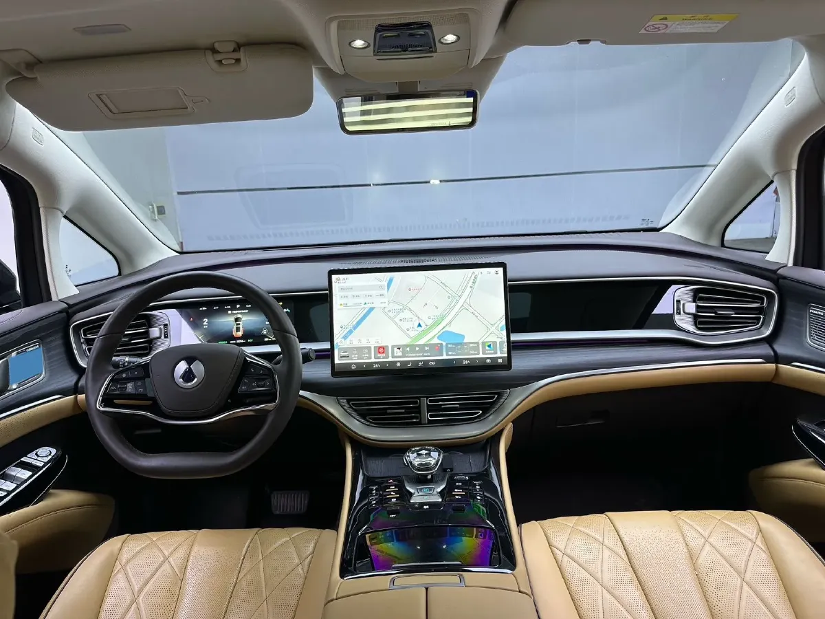 2024 Denza D9 1.5T 139HP L4 E-CVT PHEV 40KWH,autocango,china used car exporter,china ev exporter,chinese used car exporter,chinese used ev exporter