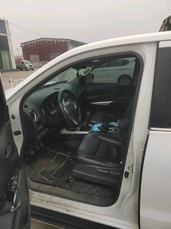 2019 Nissan Navara 2.5L 193HP L4 6MT,autocango,china used car exporter,china ev exporter,chinese used car exporter,chinese used ev exporter