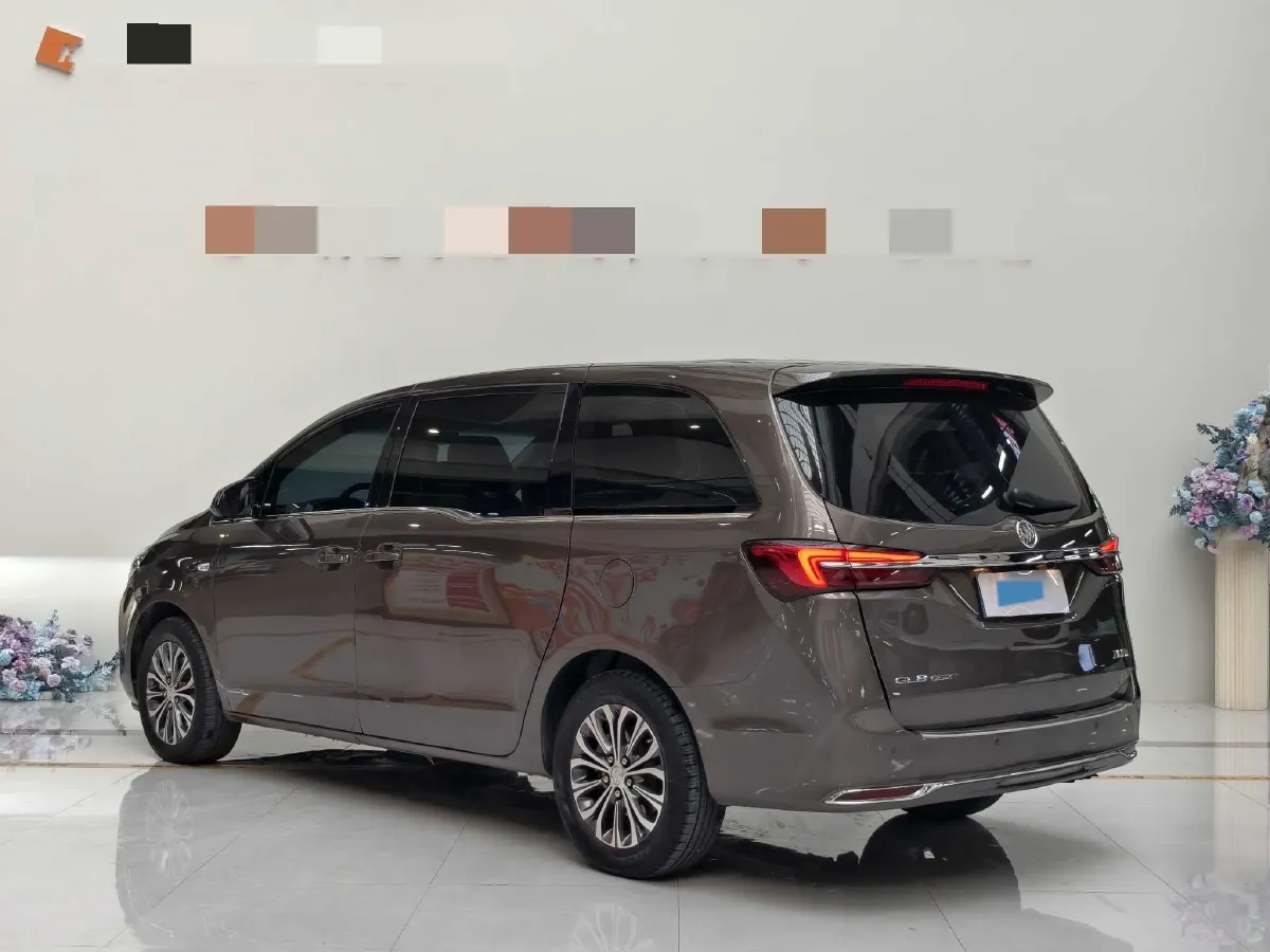 2021 Buick GL8 2.0T 237HP L4 9AT,autocango,china used car exporter,china ev exporter,chinese used car exporter,chinese used ev exporter