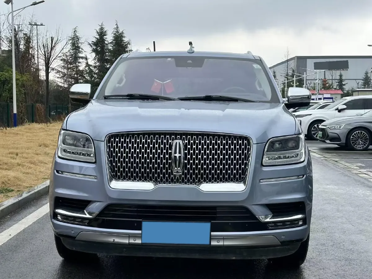 2020 Lincoln Navigator 3.5T 388HP V6 10AT,autocango,china used car exporter,china ev exporter,chinese used car exporter,chinese used ev exporter