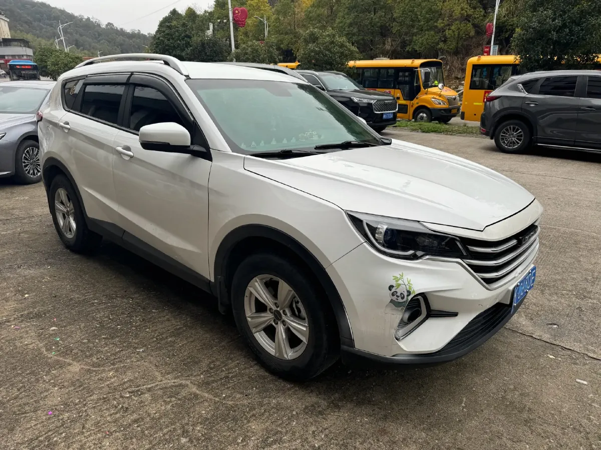 2021 Jetour X70M 1.5T 156HP L4 6DCT,autocango,china used car exporter,china ev exporter,chinese used car exporter,chinese used ev exporter