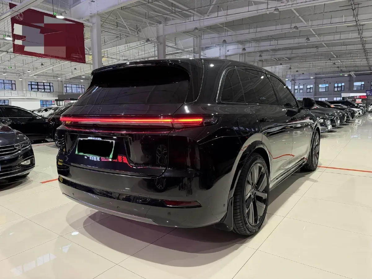 2024 Li L8 Range Extended 154HP REEV 42.8KWH,autocango,china used car exporter,china ev exporter,chinese used car exporter,chinese used ev exporter