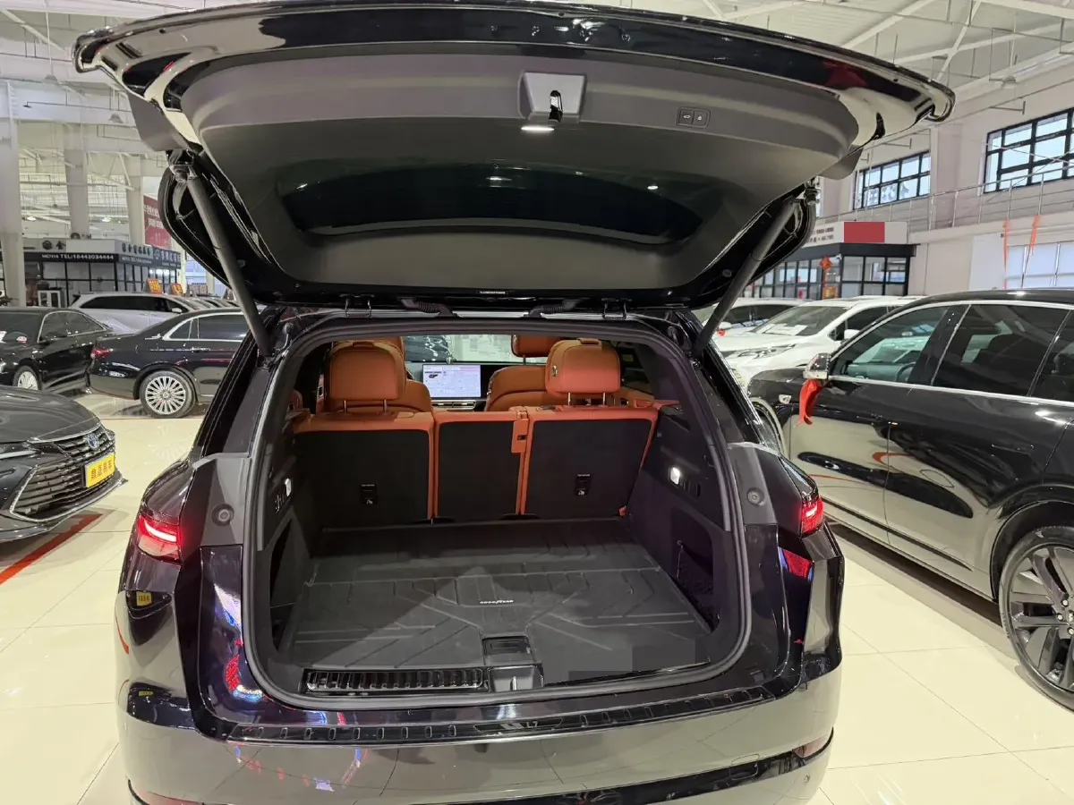 2024 Li L8 Range Extended 154HP REEV 42.8KWH,autocango,china used car exporter,china ev exporter,chinese used car exporter,chinese used ev exporter