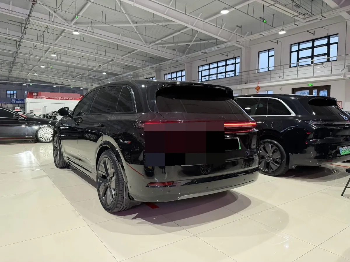 2024 Li L8 Range Extended 154HP REEV 42.8KWH,autocango,china used car exporter,china ev exporter,chinese used car exporter,chinese used ev exporter